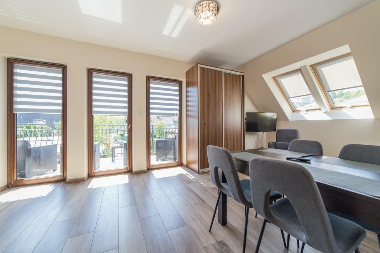 Lilu Apartamenty Dziwnow Bagian luar foto