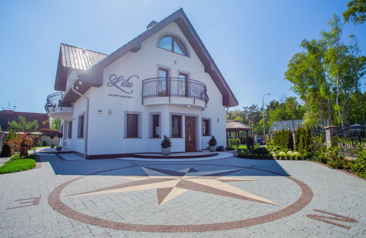 Lilu Apartamenty Dziwnow Bagian luar foto