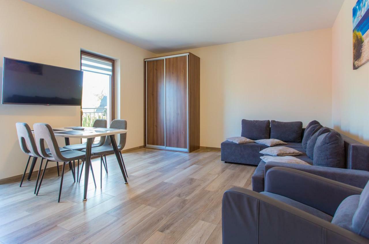 Lilu Apartamenty Dziwnow Bagian luar foto