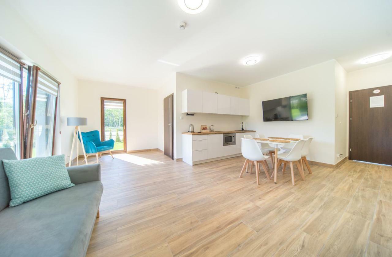Lilu Apartamenty Dziwnow Bagian luar foto