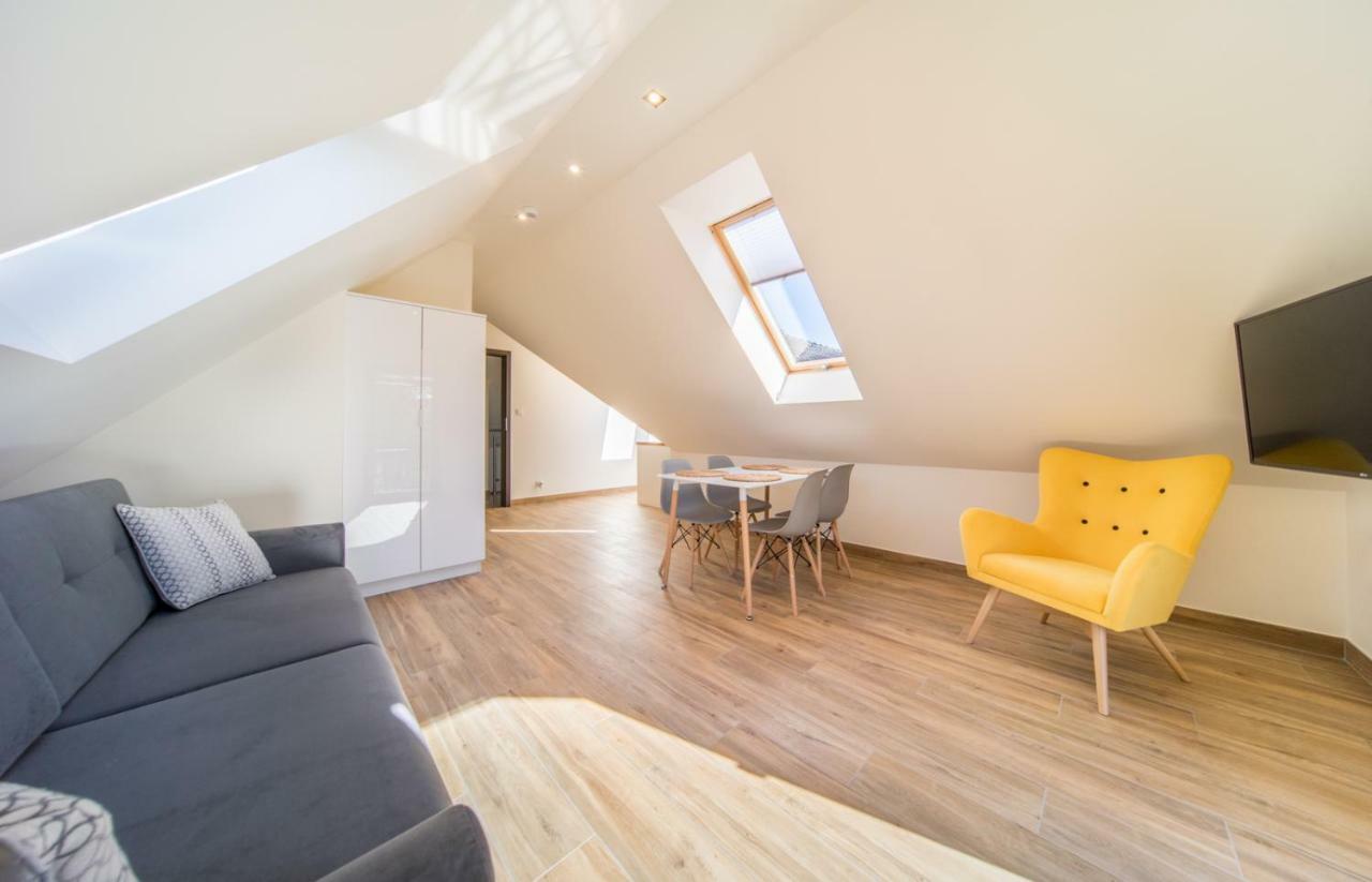 Lilu Apartamenty Dziwnow Bagian luar foto