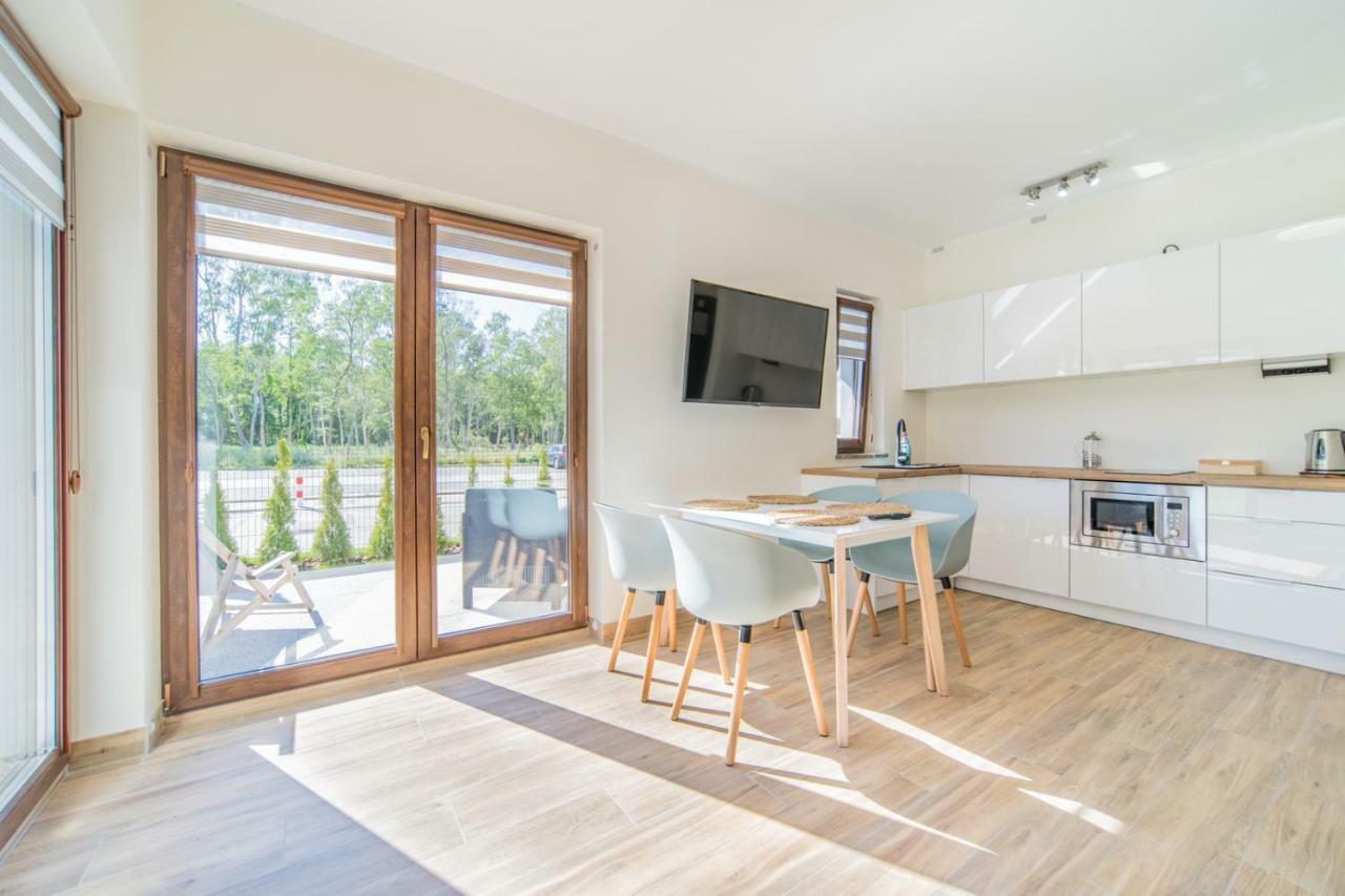 Lilu Apartamenty Dziwnow Bagian luar foto